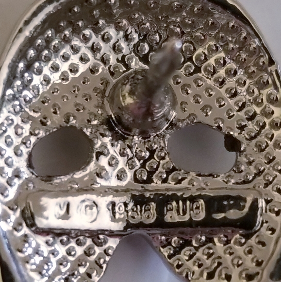 Vintage Phantom of the Opera Pin - Picture 4 of 4